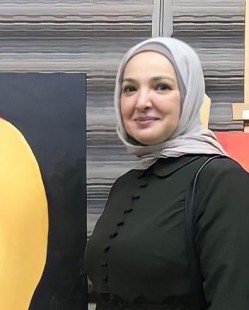 التشكيلية وفاء سلوم