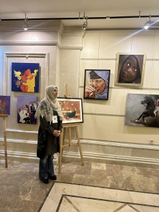 التشكيلية صابرين مروة