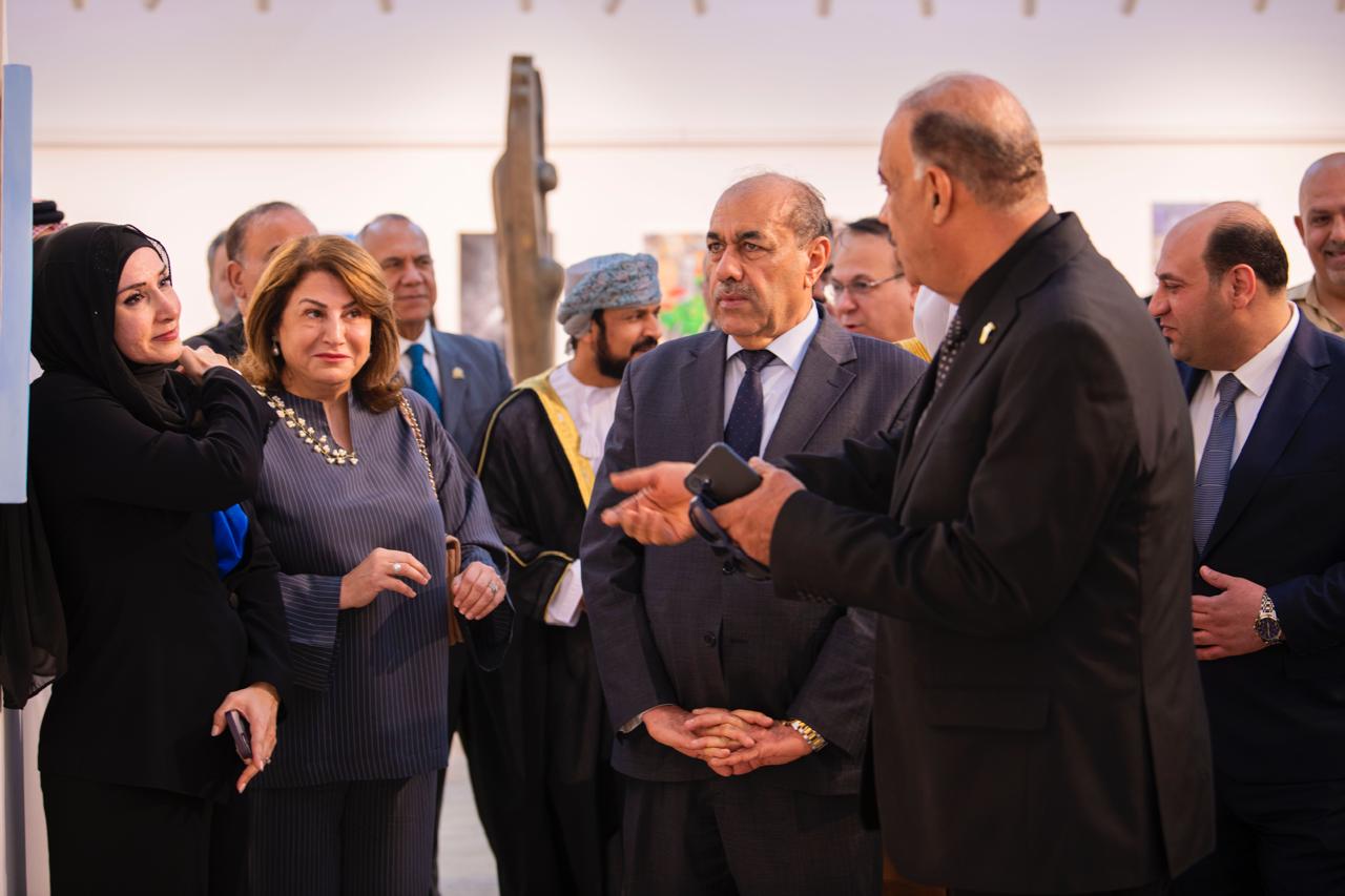 مع آلاء طالباني