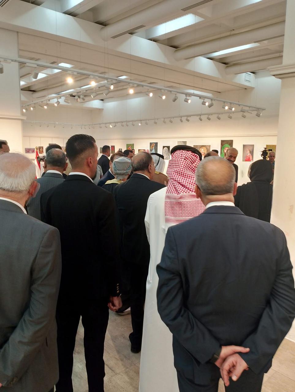 معرض التشكيلية يسرى حبحاب "منارة بيروت" في بغداد 