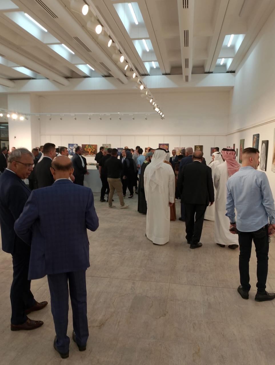 معرض التشكيلية يسرى حبحاب "منارة بيروت" في بغداد 