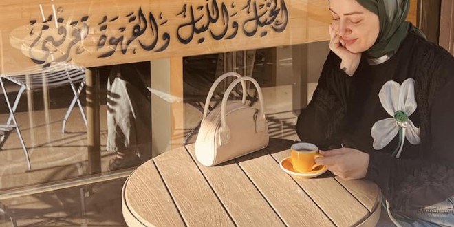 الشاعرة هبة علاء الدين