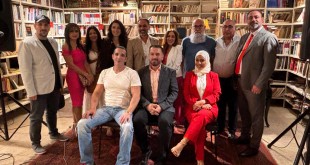 ملتقى الألوان الفني