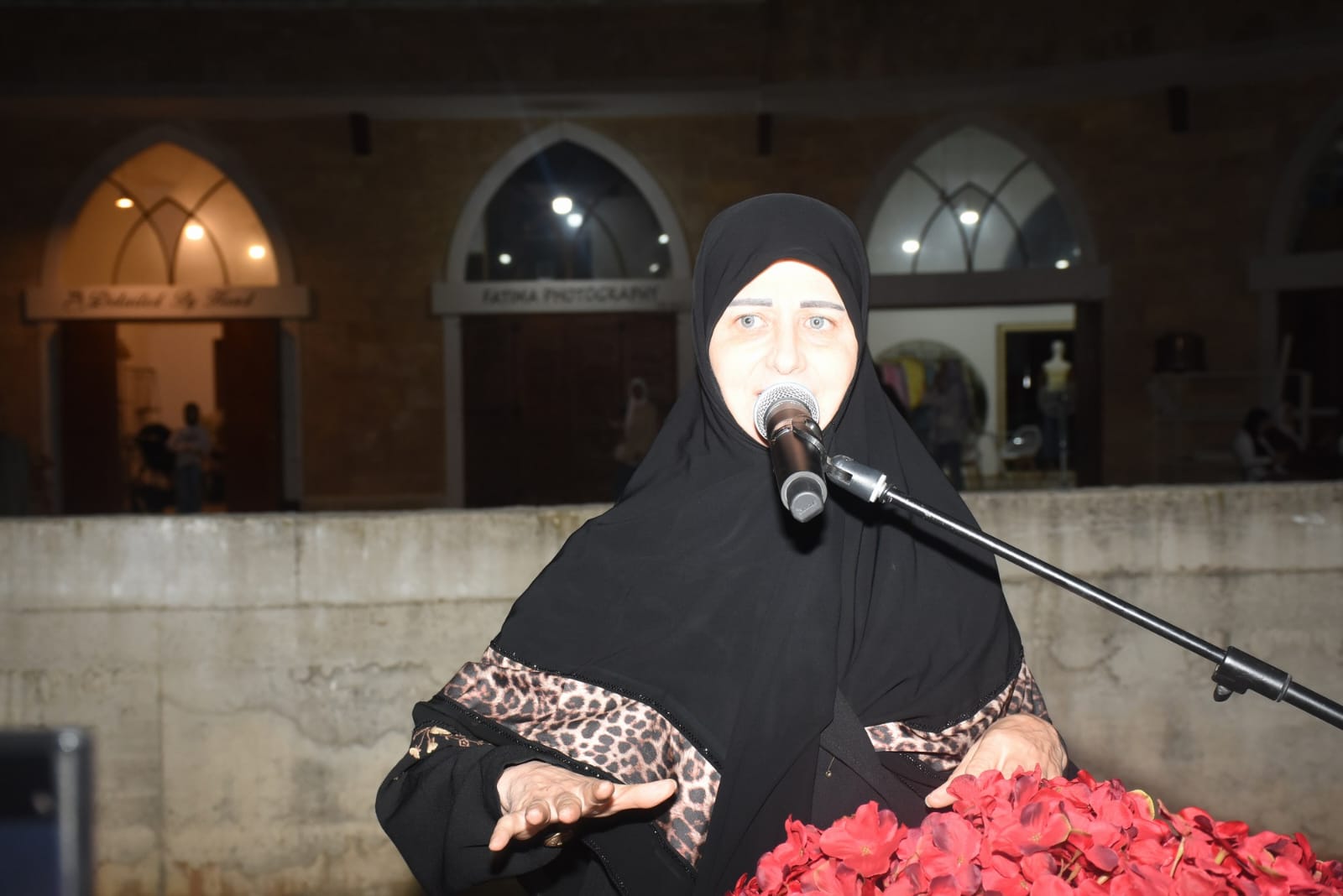 الشاعرة فاطمة الساحلي 