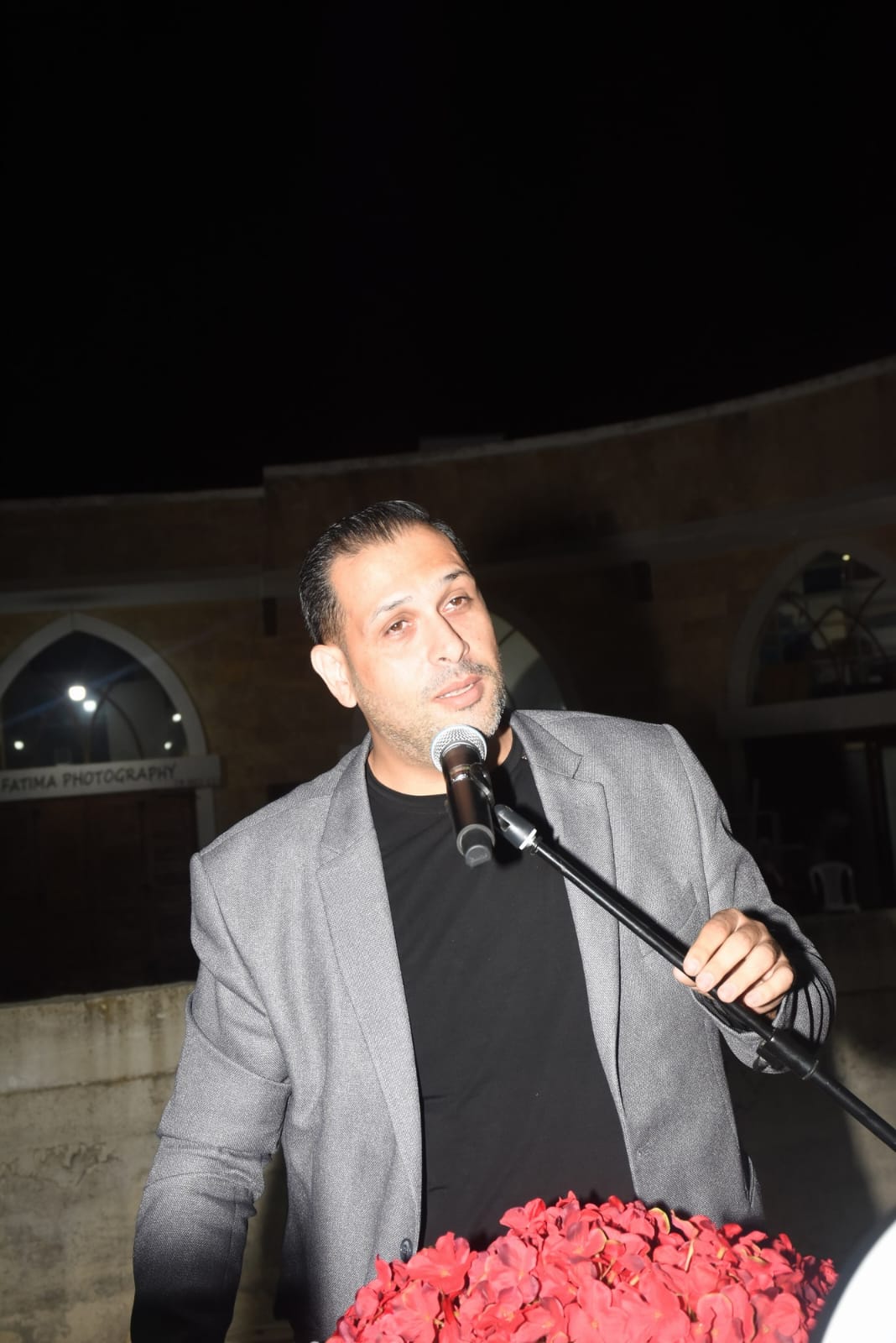 الشاعر عمران شحادة 