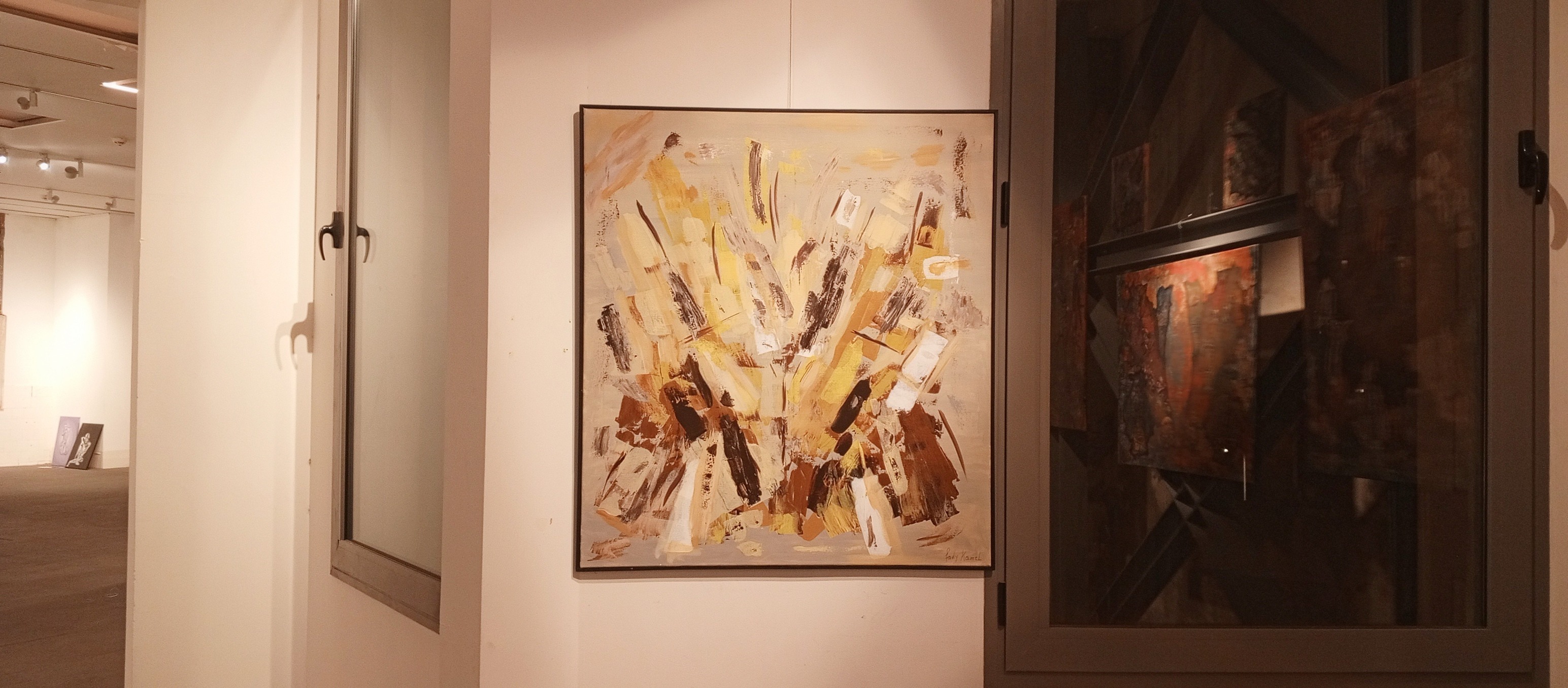 لوحات من معرض سيمفونية بيروت من تنظيم التشكيلية بسكال مسعود 