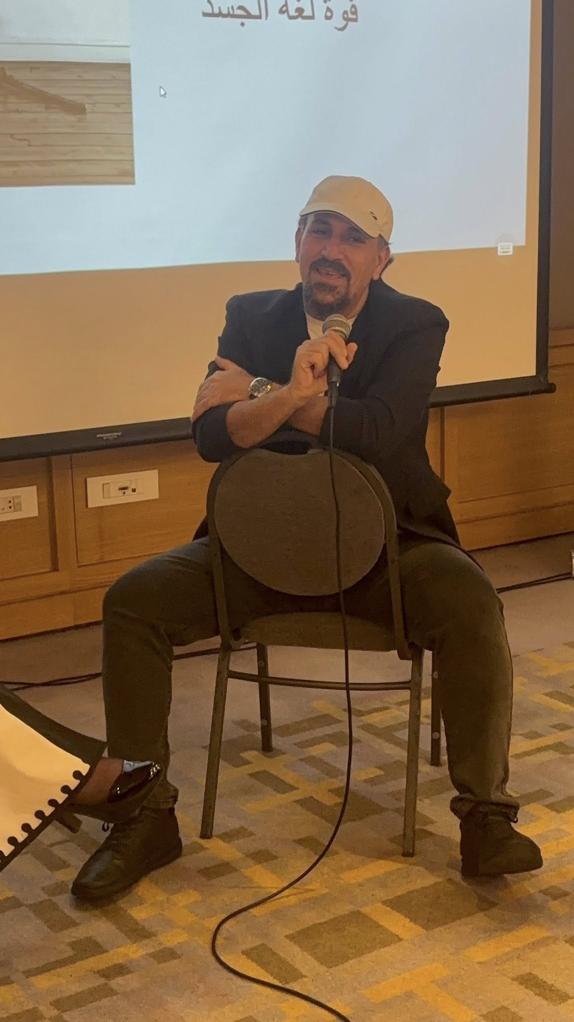 المخرج علي الهادي نزها