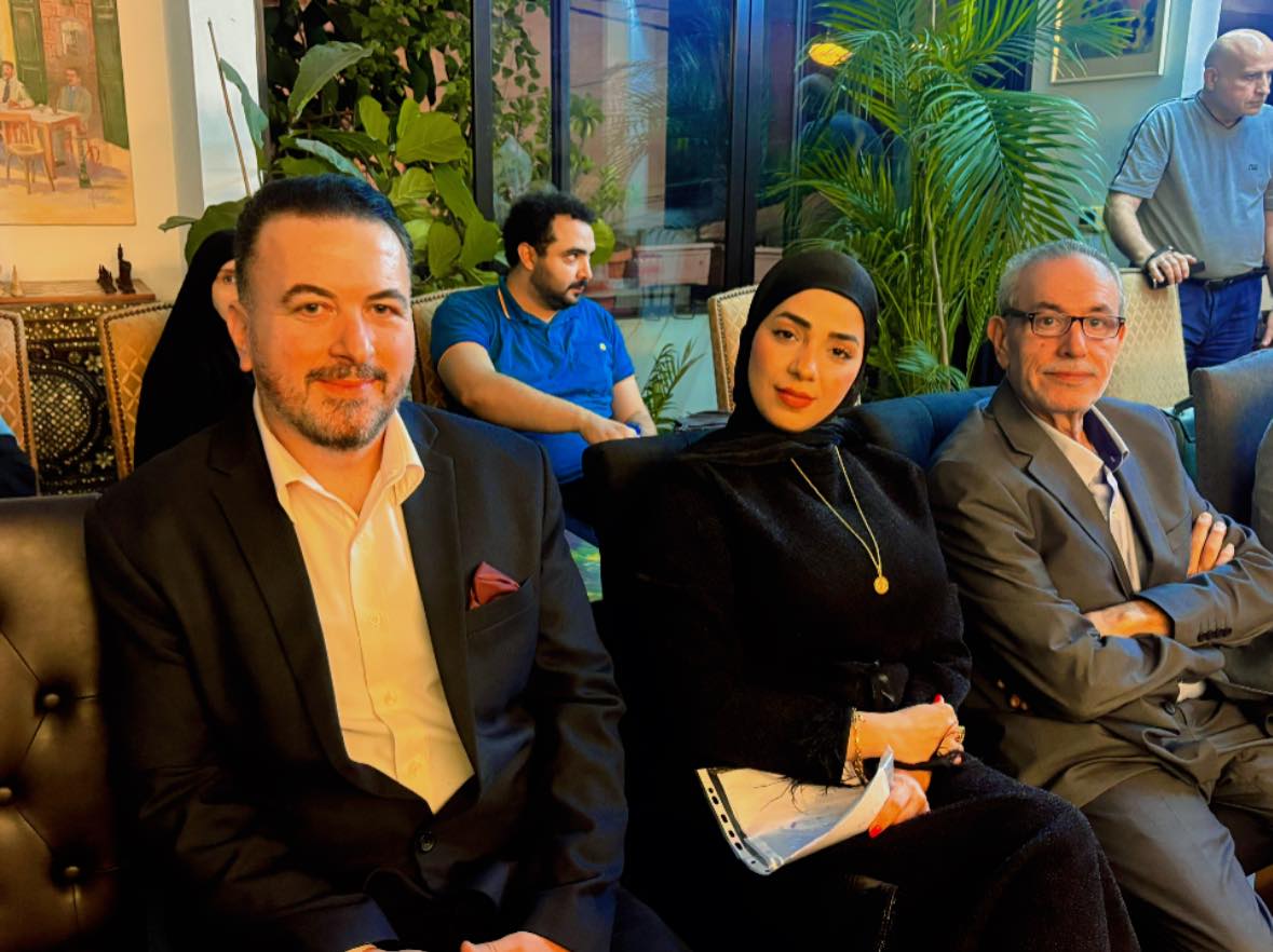 الإعلامي محمد علي رضا عمرو والشاعرة آلاء سيف الدين والشاعر محمد علوش 