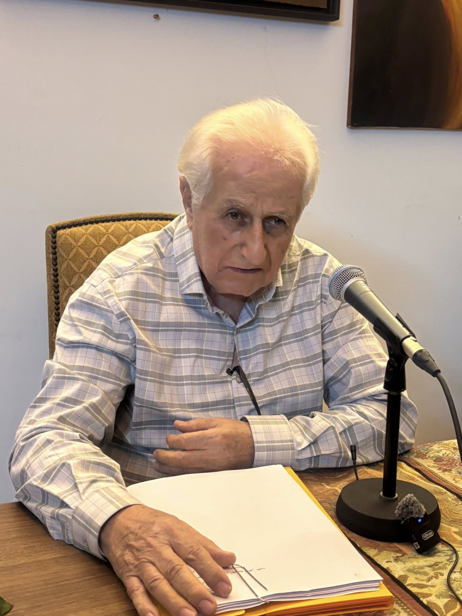 الشاعر أسعد جوان 