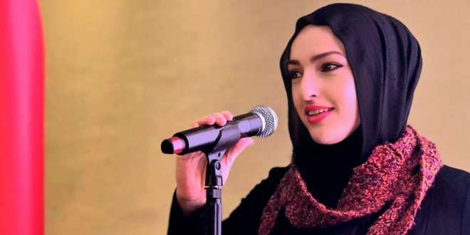 الشاعرة فاطمة أيوب