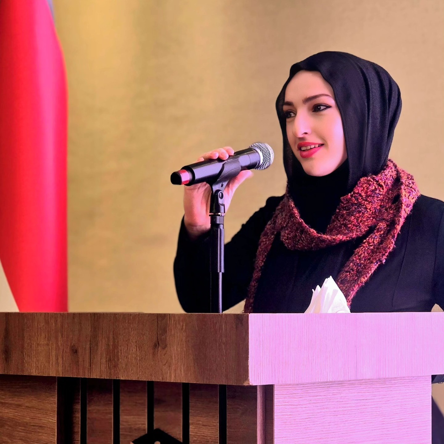 الشاعرة فاطمة أيوب تشارك في الموصل 