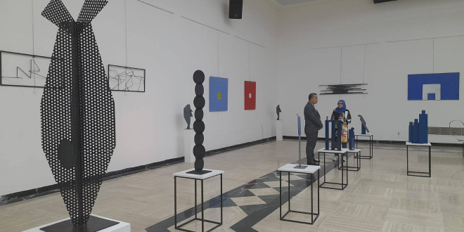 التشكيلي ناظم مزهر