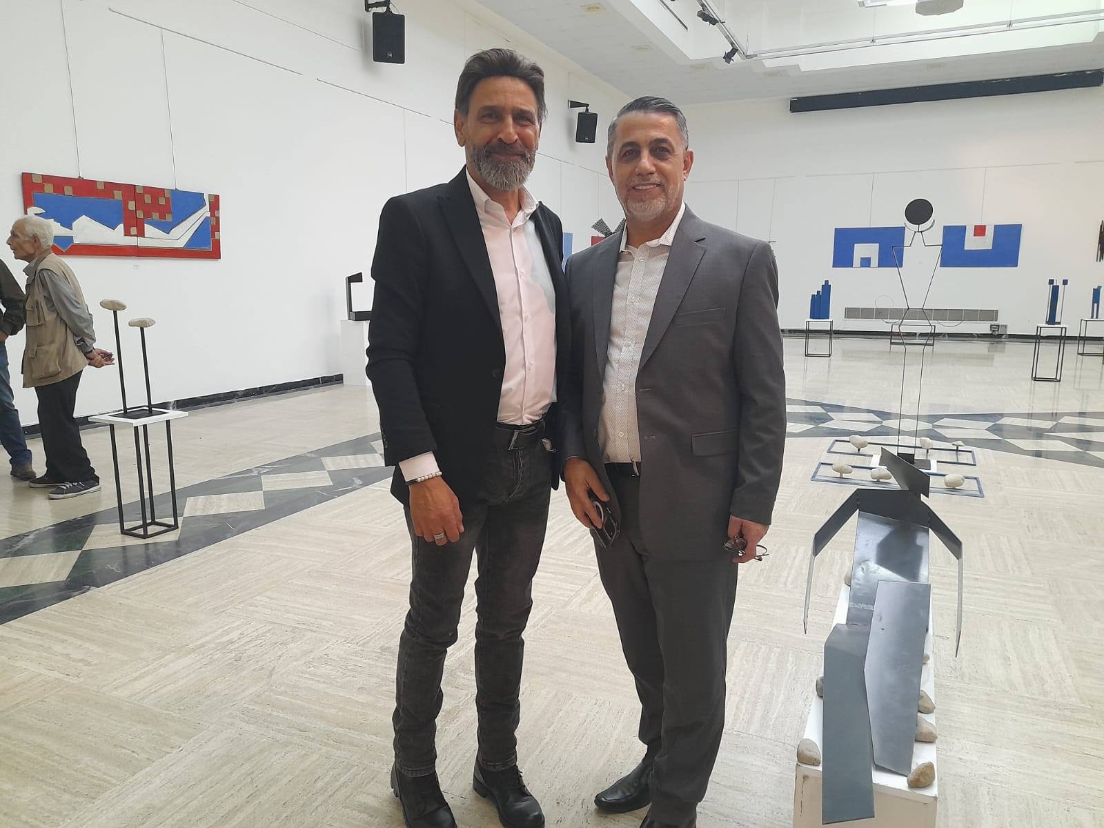 التشكيلي ناظم مزهر 