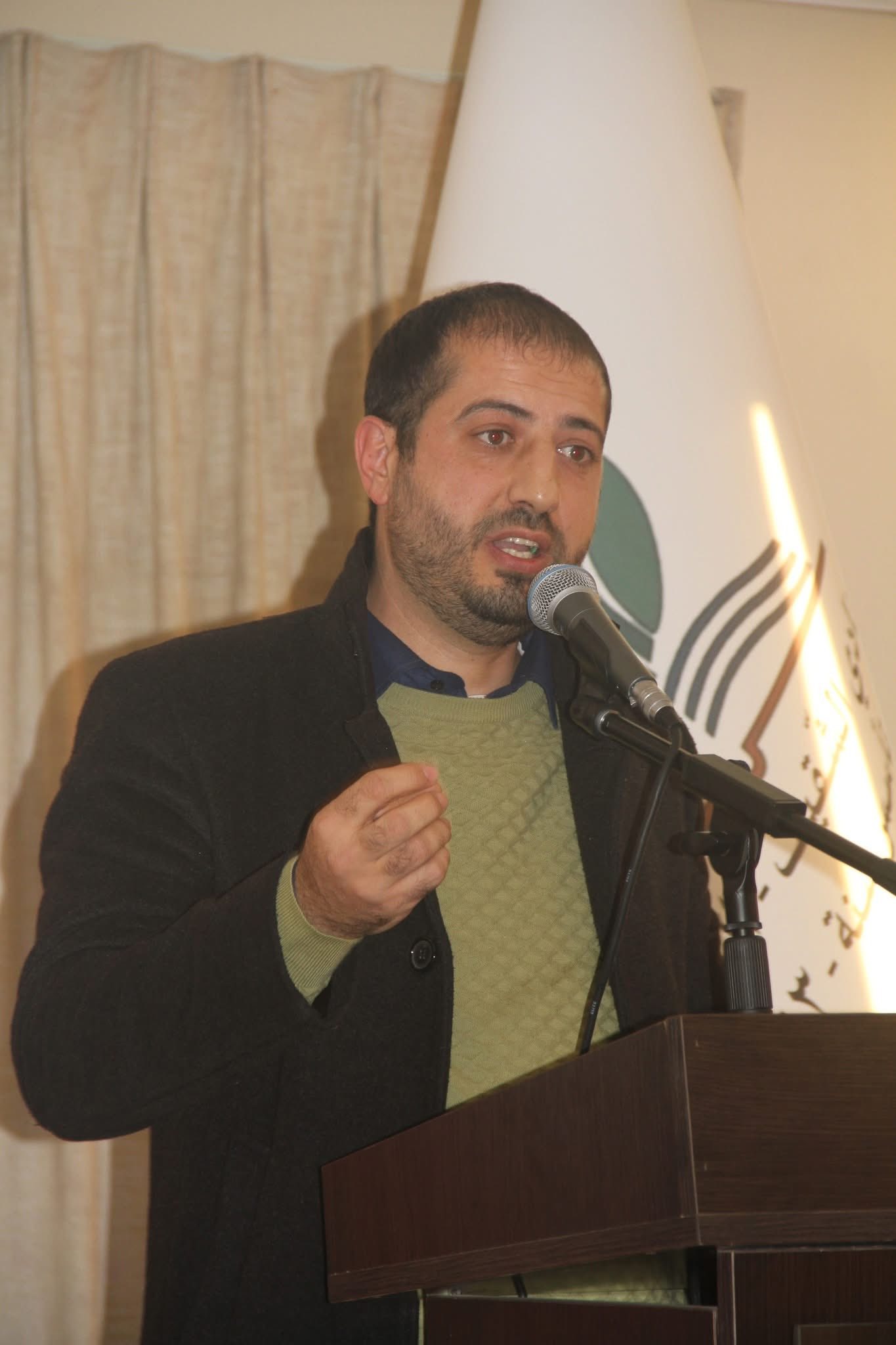 الشاعر عباس شرف 