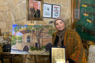 التشكيلية فدوى حمدان في بيت الإستقلال بشامون