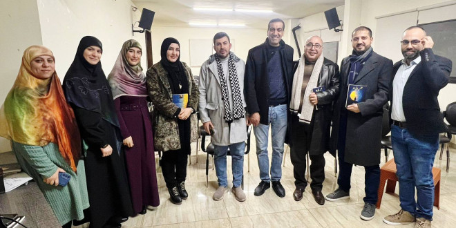 الشاعر أحمد شداد يوقع ديوانه "الشمس ظلٌّ آخر"