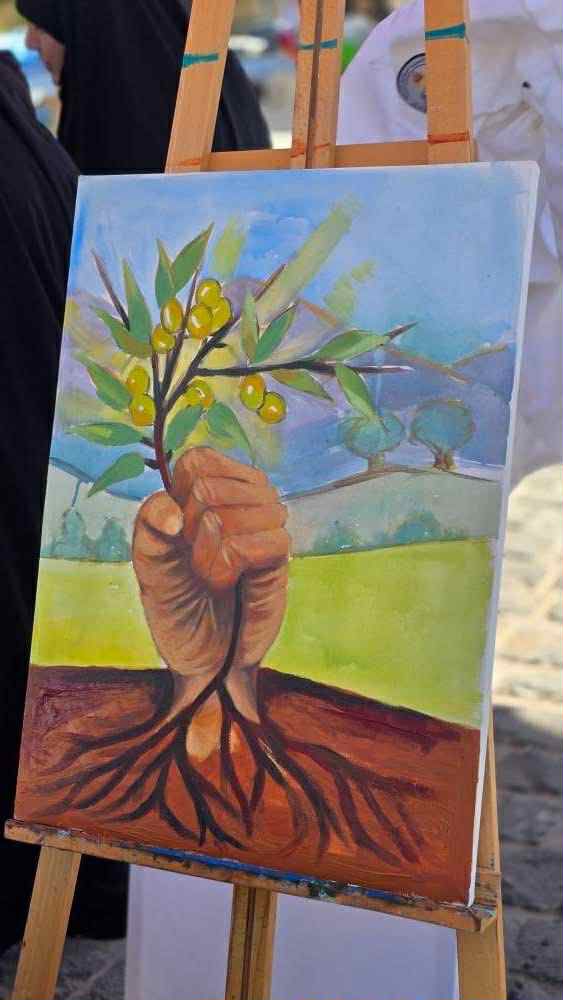 التشكيلية صابرين مروة 