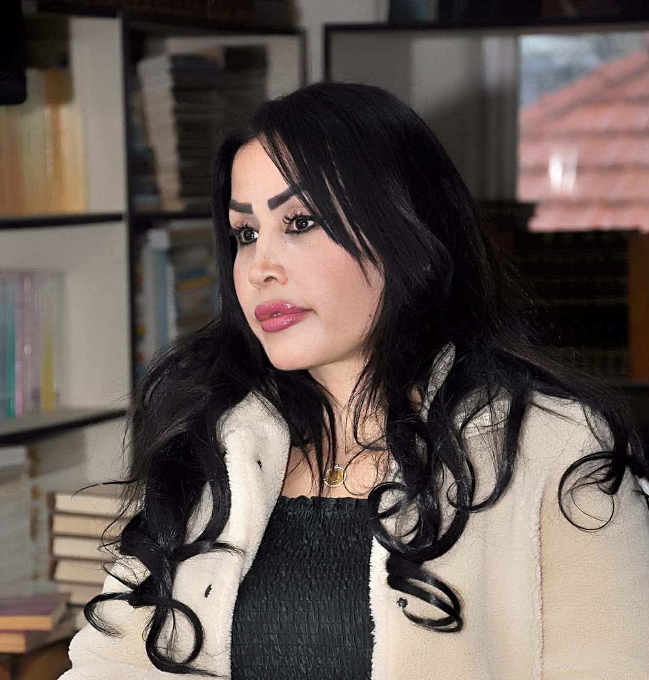 الشاعرة نغم نصّار