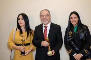 الشاعرة نغم نصار