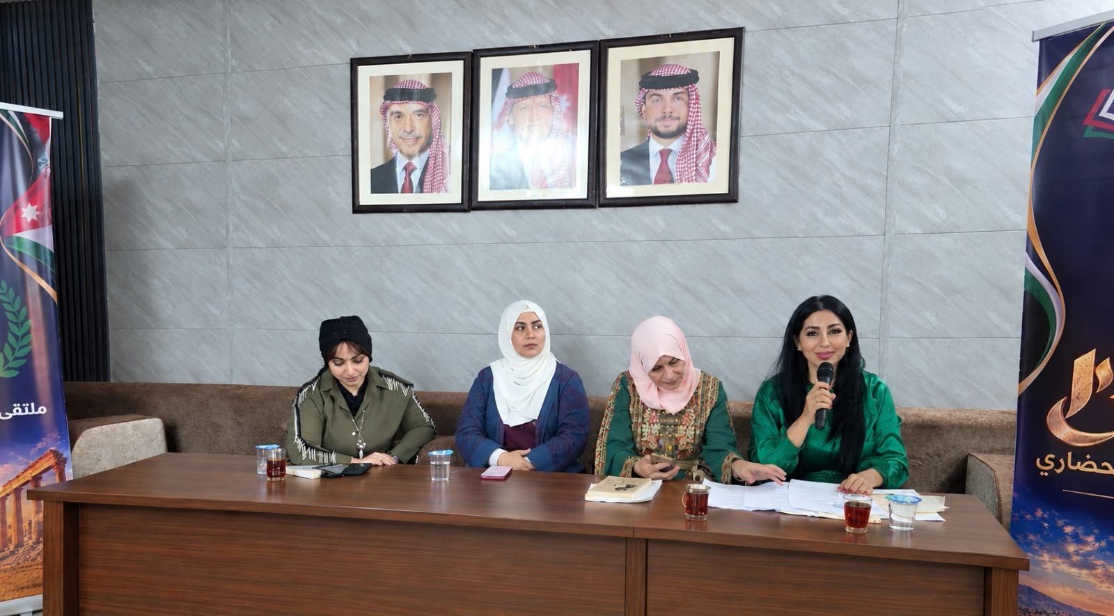 الشاعرة جمانة شحود نجار